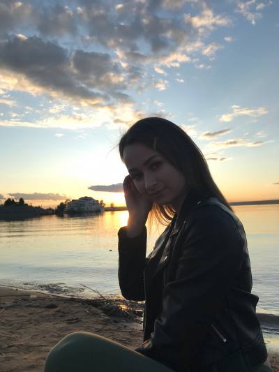 Julia 26 ans Набережные Челны Russie