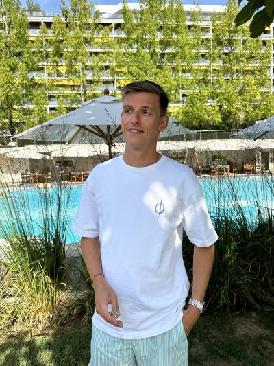 Guillaume 29 лет Lyon Франция