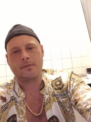 Sven 41 ans Zurich  Suisse
