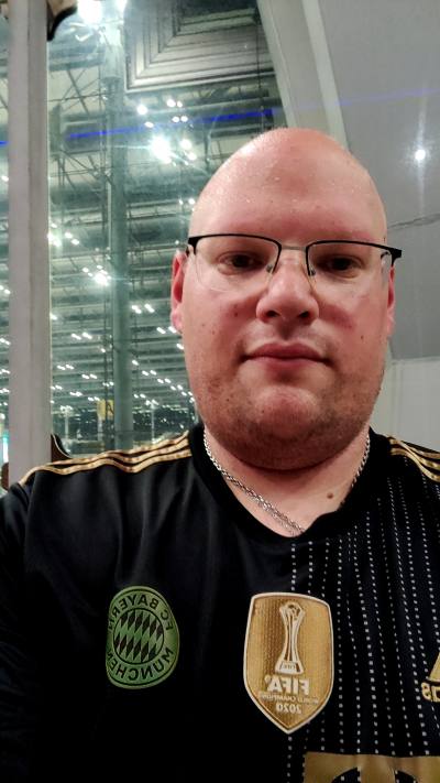 Christoph 33 лет Traunreut Германия