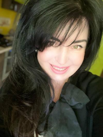 Anni 59 ans Kharkiv Ukraine