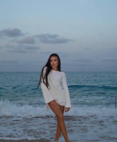 Devochka 35 ans Krasnodon Ukraine