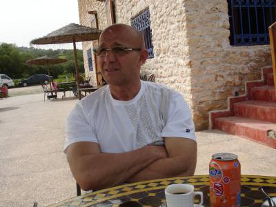 Jean baptiste 73 лет Cuttoli Франция