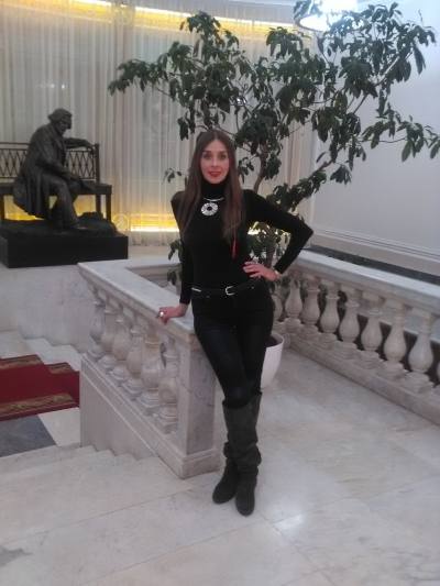 Lara 65 ans Nantes Russie