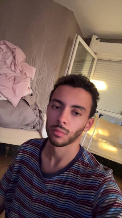 Shakib 21 лет Dijon Франция