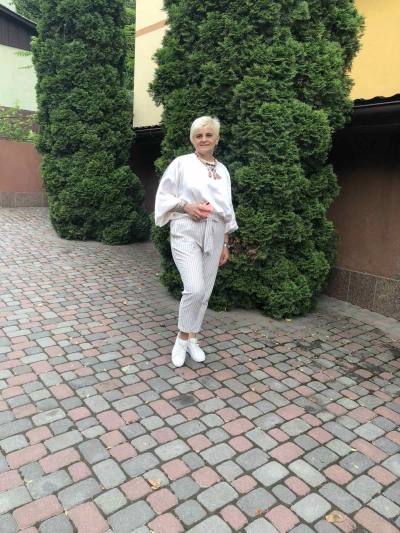 Мария 55 ans Мукачево Ukraine