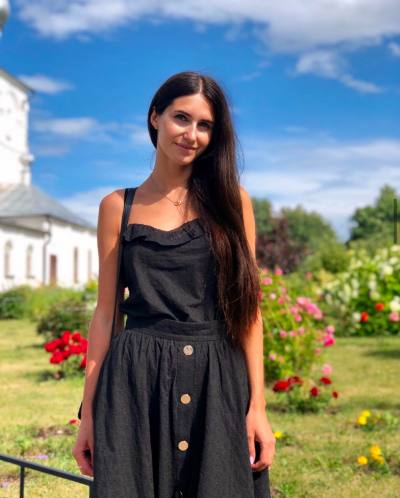 Elena 39 ans Minsk Biélorussie
