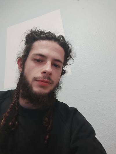 Steven 31 лет Ploërmel Франция