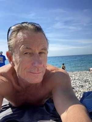 Genia 57 лет Nice Франция
