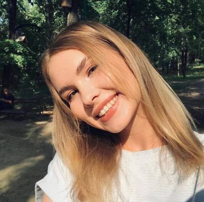 Milashka 29 ans Düsseldorf Allemagne