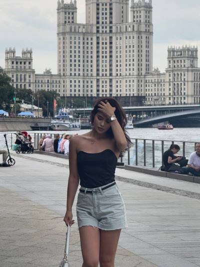 София 29 ans  France