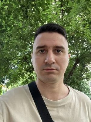 Ruslan 34 лет Marseille Франция