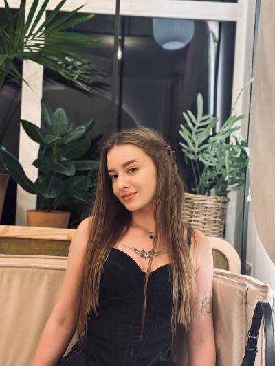 Diana 27 лет Kyiv Украина