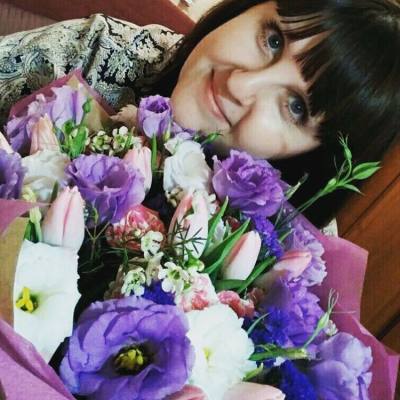 Elena 41 ans St-petersbourg Russie