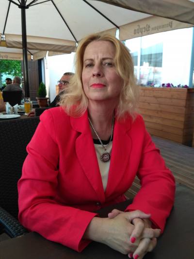 Elena 65 ans Minsk Biélorussie