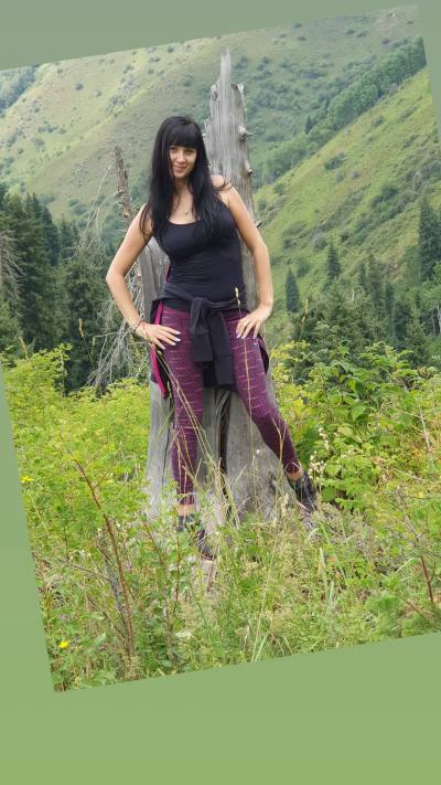Надя 52 ans Almaty Kazakhstan