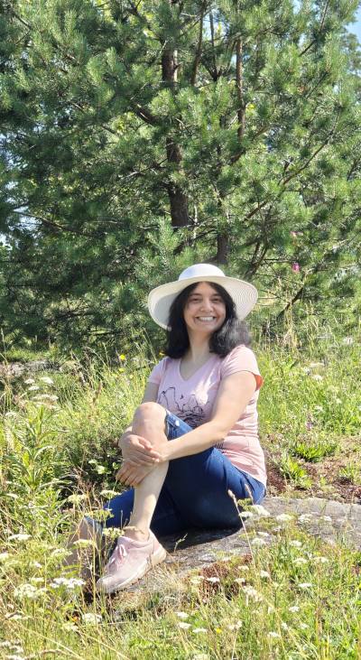 Natalie 52 ans Санкт-Петербург Russie
