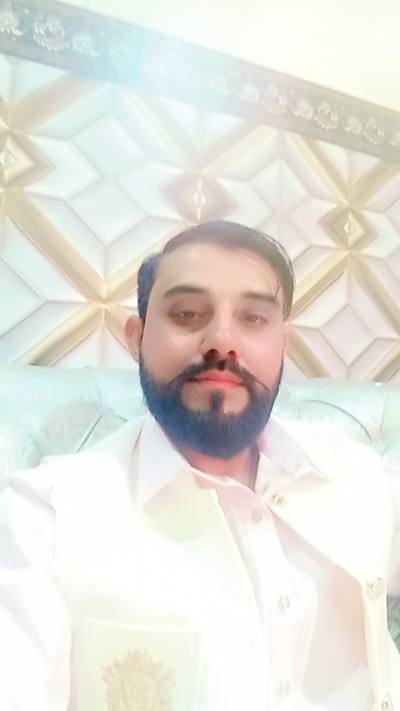 Amanat 34 лет Dubai  ОАЭ