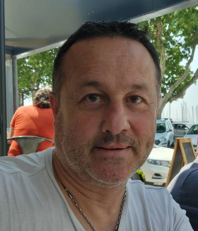 Eric 53 лет Marseille  Франция
