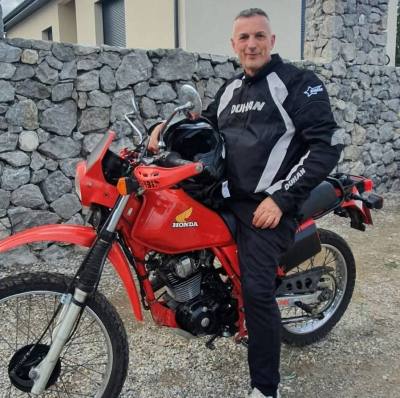Philippe 59 лет Vetraz Monthoux Франция