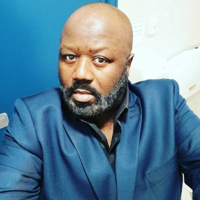 Abdul 54 лет Manchester Великобритания