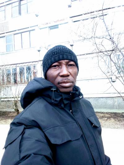 Lamine 44 лет Rostov De Don Россия
