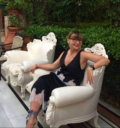 Elvira 50 ans St Petersburg Russie