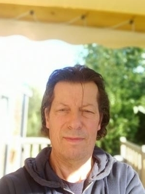 Etienne 68 ans Sevran France