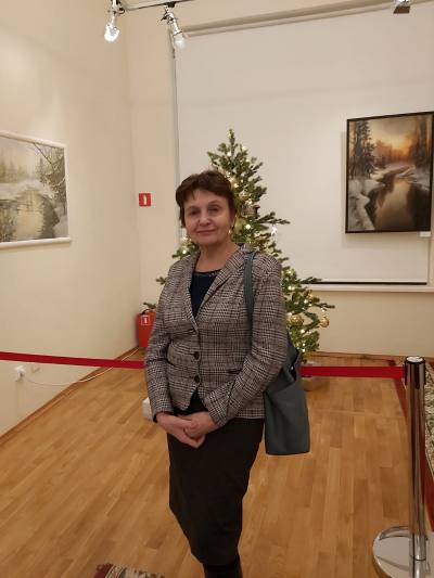 Svetlana 70 ans Vasileostrovskii Russie