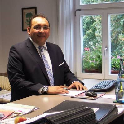 Alexander 64 ans Almaty Kazakhstan