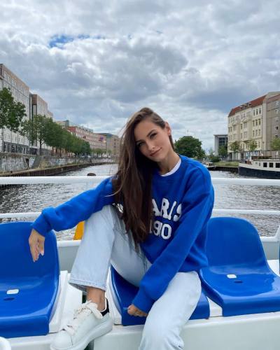 София 32 ans Нюрнберг  Allemagne