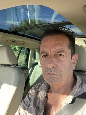 Bruno 58 лет Montpellier  Франция