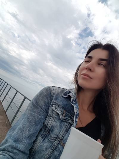 Viktoriia 41 ans Krasnoyarsk Russie