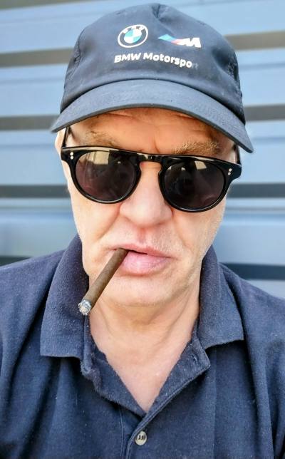 Miky 66 Jahre Voiron Frankreich