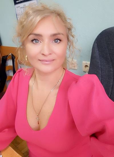 Елена 44 ans Гомель Biélorussie