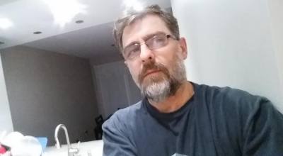 Zeljko 58 ans Windsor Canada