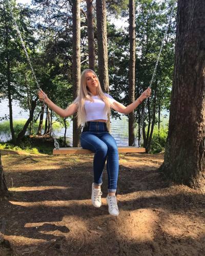 Yelyzaveta 36 ans Kyiv Ukraine