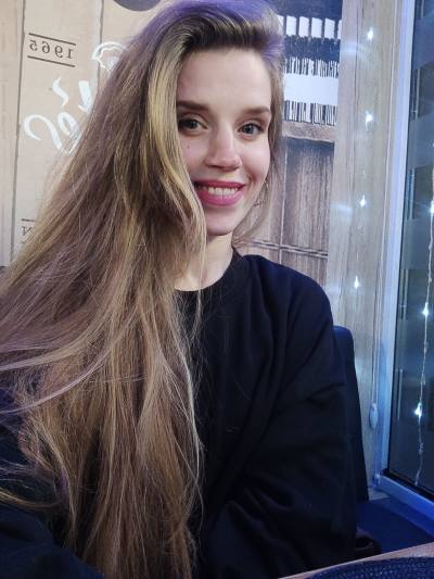 Mary 29 ans Mykolaiv Ukraine