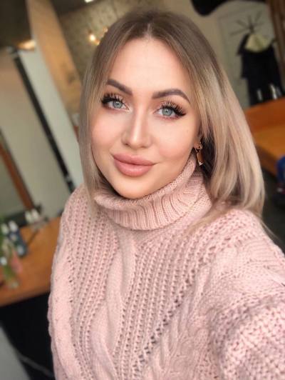 Olga 37 Jahre Mariupol Ukraine