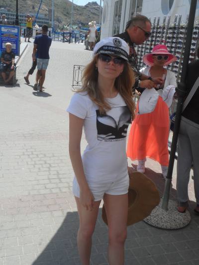 Helena 31 ans Minsk Biélorussie