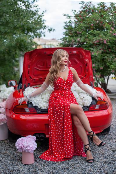 Kate 39 Jahre Novosibirsk Russland