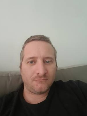 Jonathan 37 ans Aix-en-provence France