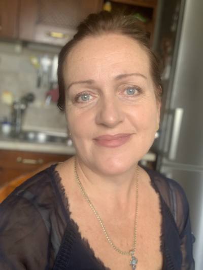 Oksana 54 ans Москва Russie