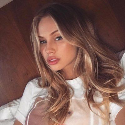 Ольга 25 ans Симферополь  Russie
