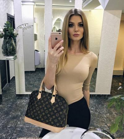 Maria 36 ans Minsk Biélorussie