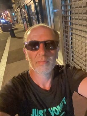 Jean-Pierre 52 лет Forbach  Франция
