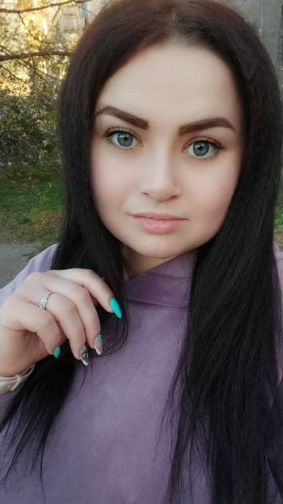 Ilona 26 ans Kryvyi Rih  Ukraine