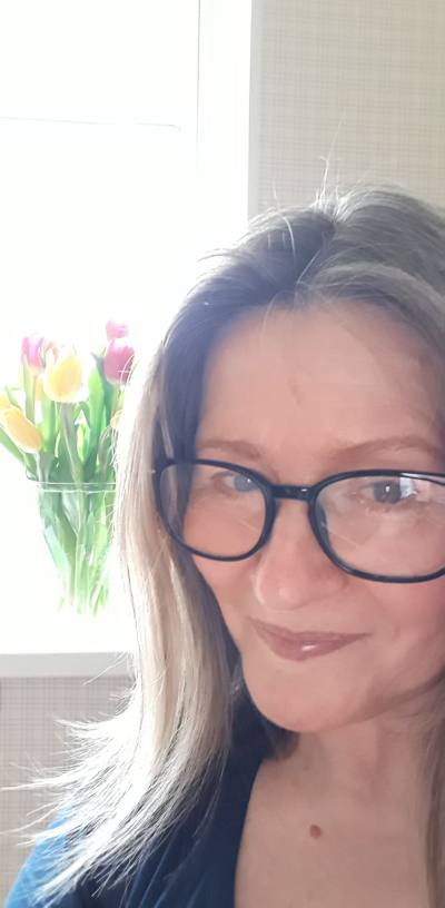 Marina 66 ans Saint Petersburg Russie