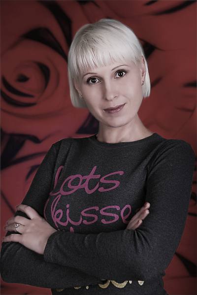 Olga 48 Jahre Tashkent Usbekistan