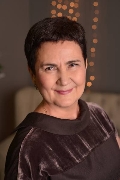 Lidiya 69 ans Samara Russie
